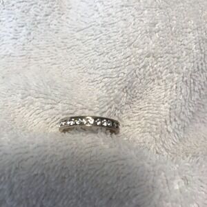 Vintage Avon 1999 Sterling Silver Rhinestone Eternity Ring - Size 7